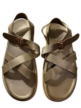 Chaco Townes Sandal - Women's 11 Olive Green Leather Sandals